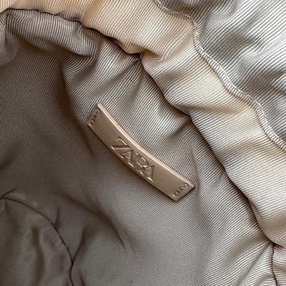 ZARA RARE Luxury Pearl Trim Basket Bohemian Blogger's Favorite Straw Bag - Picture 12 of 13